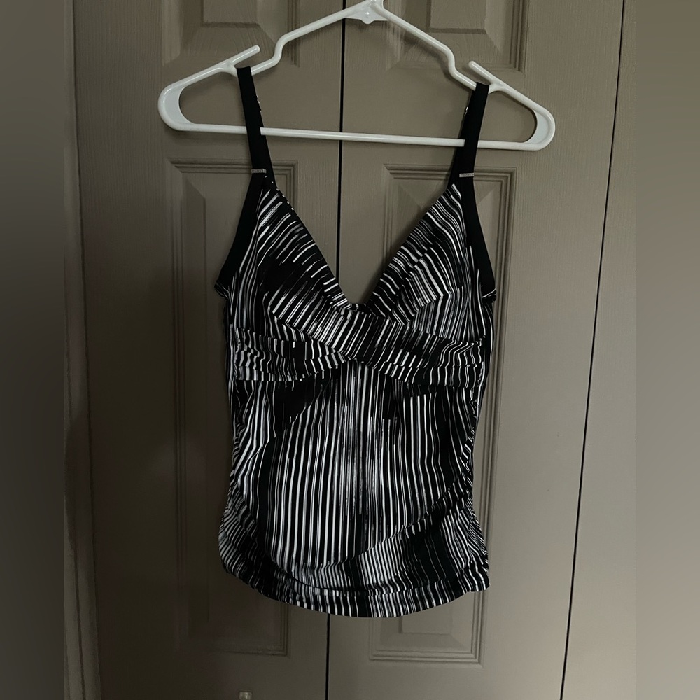 Bathing suit top